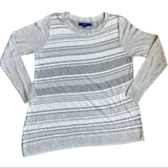 Apt.9 size Large long sleeve super soft top, textured stripes gray & white - Picture 1 of 7